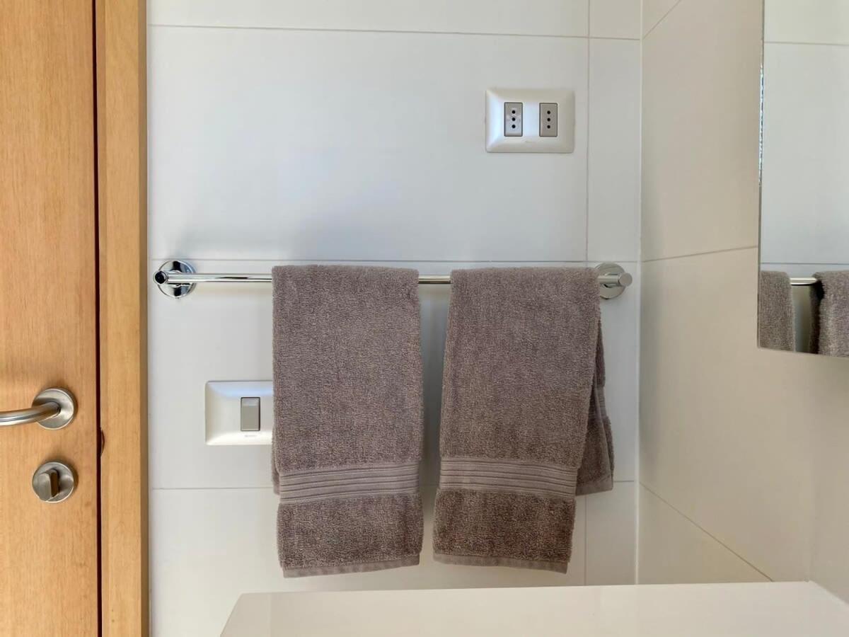 Apartamento Hom I Amplio Depto Con Piscina Y Estacionamiento Privado 1002 Puerto Varas