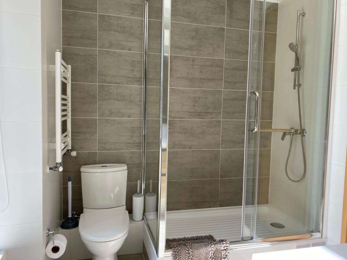 Hom I Amplio Depto Con Piscina Y Estacionamiento Privado 1002 Apartamento *